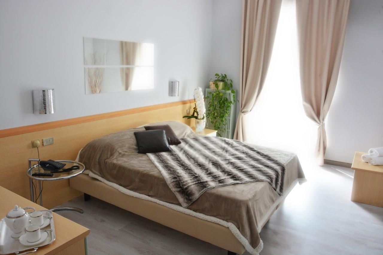 Hotel Oceano Peschiera del Garda Zewnętrze zdjęcie