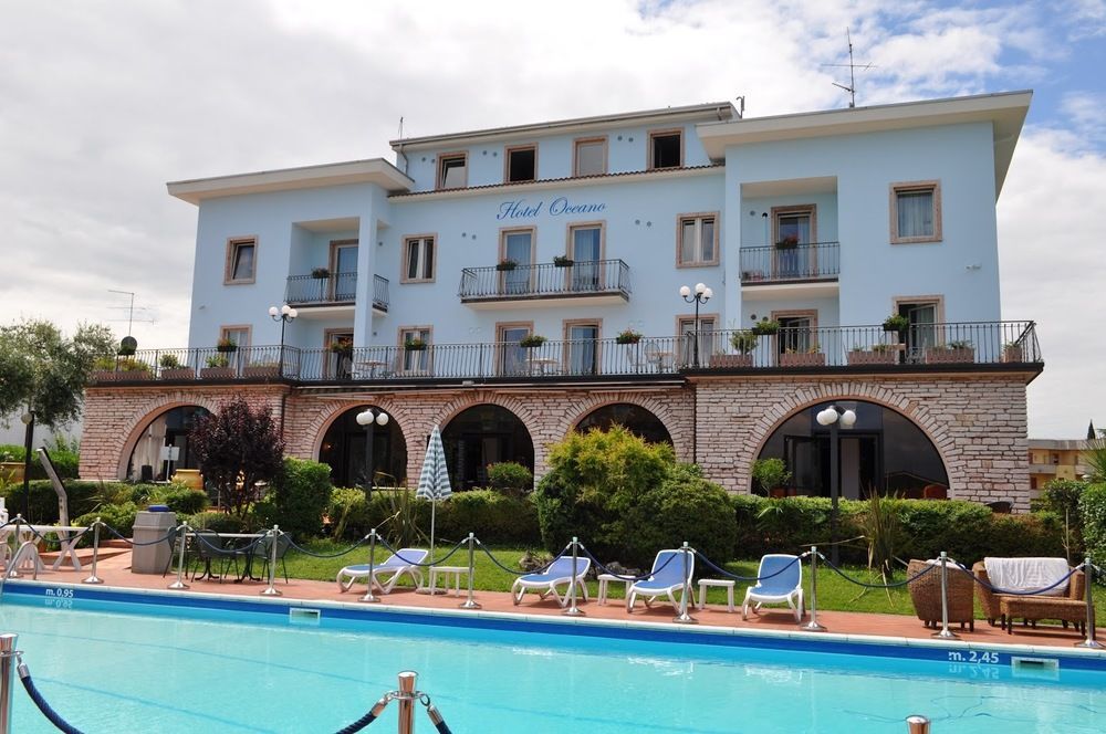 Hotel Oceano Peschiera del Garda Zewnętrze zdjęcie